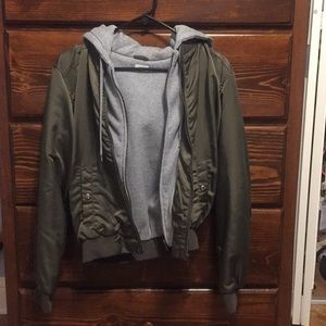 Hooded bomber jacket